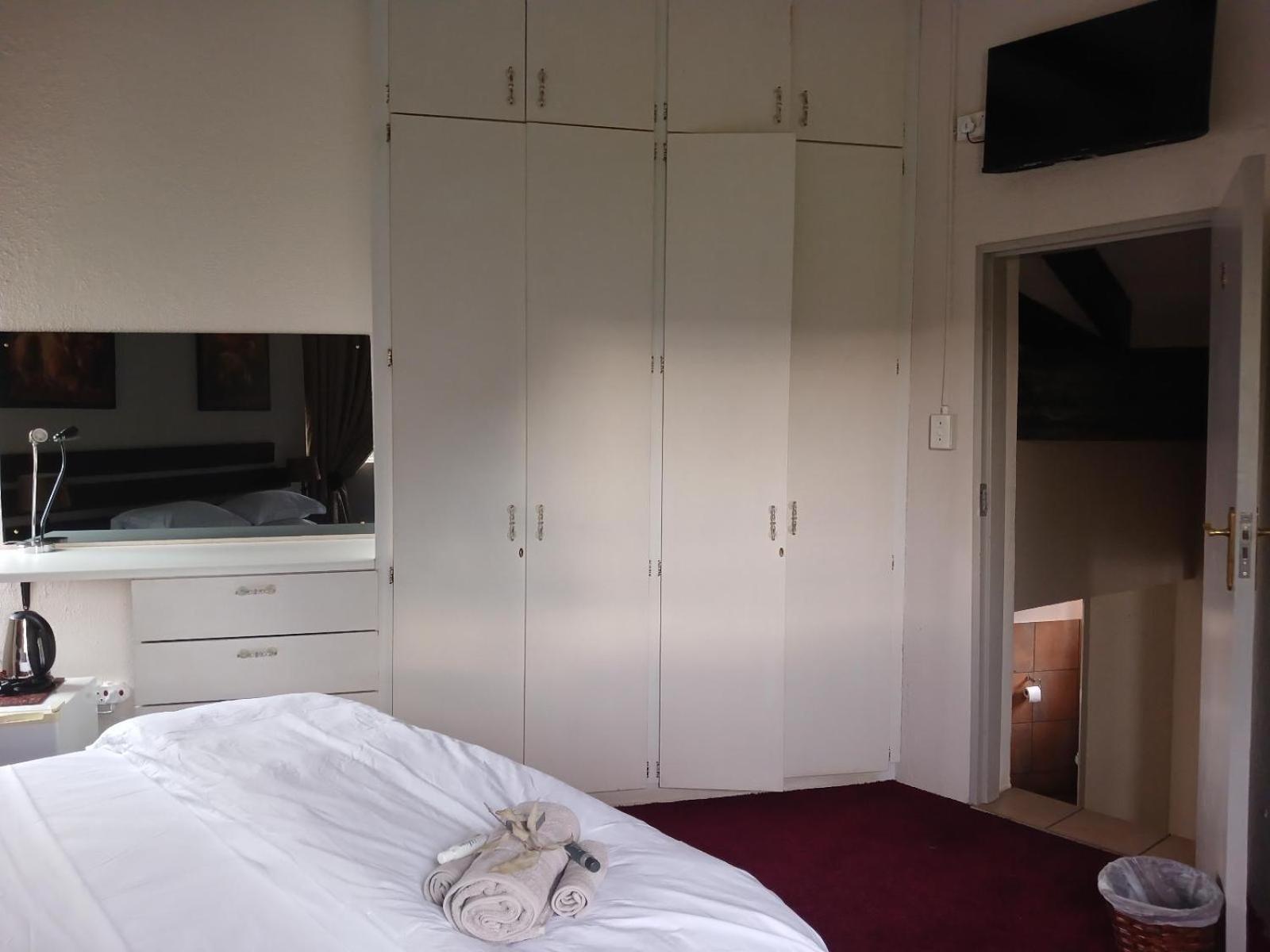 Hotel Blue Sky Manor Roodepoort Zimmer foto